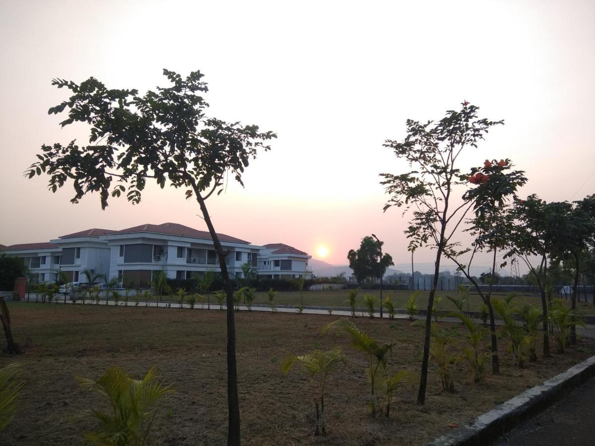 Parishreya Holiday Home לונבלה מראה חיצוני תמונה